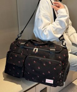 florist ボストンバッグ 「大容量・シューズBOX付」プチイチゴコーデュロイボストンバッグ/ショルダーバッグ/トラベルバッグ レディース